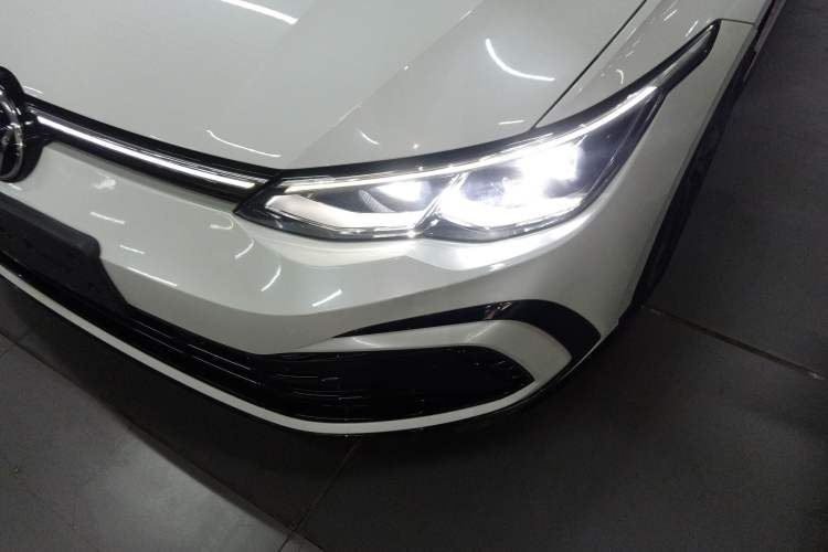 Used Volkswagen Golf 2021 280TSI DSG R-Line Left Front Headlight