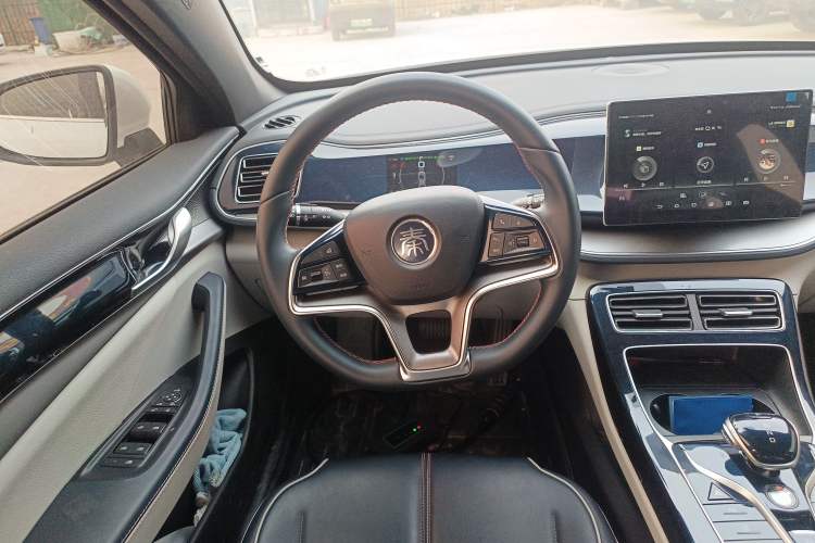 Used BYD Qin PLUS 2021 EV 500KM Luxury Model