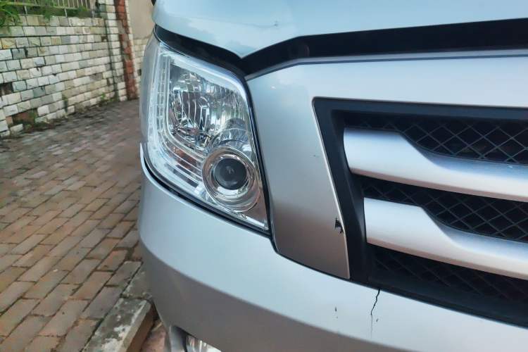 Used Foton Toano 2020 2.5T Manual Tongtu Extended-Wheelbase Mid-Roof 6/7-Seater 4J25TC3