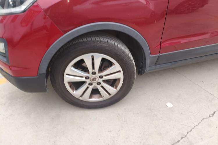 Used Oshan CX70 2017 Facelifted CX70T 1.5T Automatic Luxury Edition