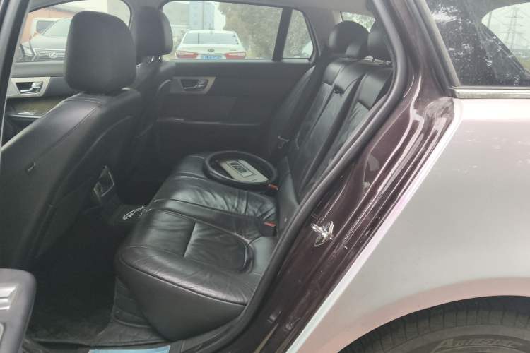 Used Jaguar XF 2015 XF 2.0T Sportbrake Luxury Edition
