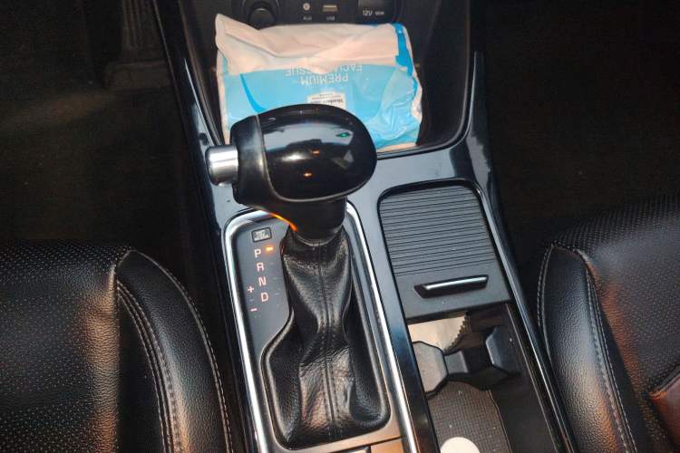 Used Kia K4 2014 1.8L Automatic DLX
