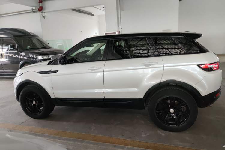 Used Land Rover Range Evoque 2015 2.0T 5-Door Luxury Edition