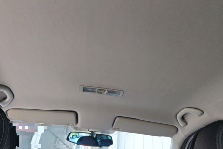 Used Volkswagen Gran Lavida 2013 1.6L Manual Fashion Model Headliner