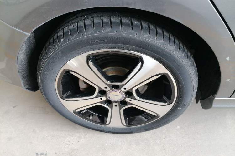 Used Mercedes-Benz B-Class 2017 B 200 Fashion Model
