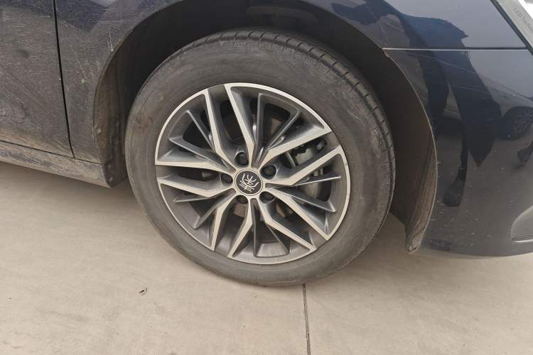 Used BYD Qin PLUS 2023 Champion Edition DM-i 120KM Beyond Model