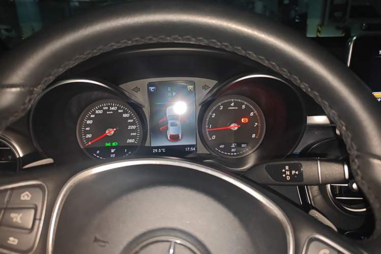 Used Mercedes-Benz GLC Coupe 2017 GLC 300 4MATIC Coupe SUV Instrument Cluster