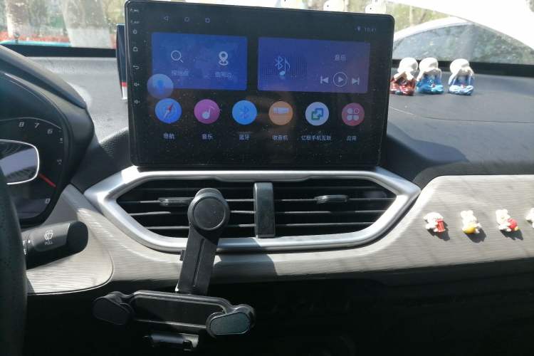 Used Baojun 510 2021 1.5L CVT Enjoy Edition Audio And AC Panel