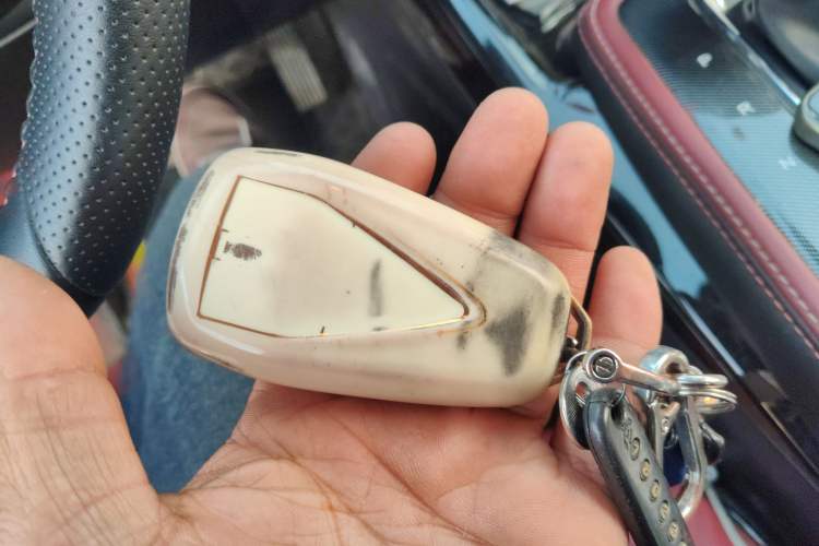 Used CHANGAN OSHAN X5 2021 Revised Version 1.5T DCT Luxury Edition Vehicle Key