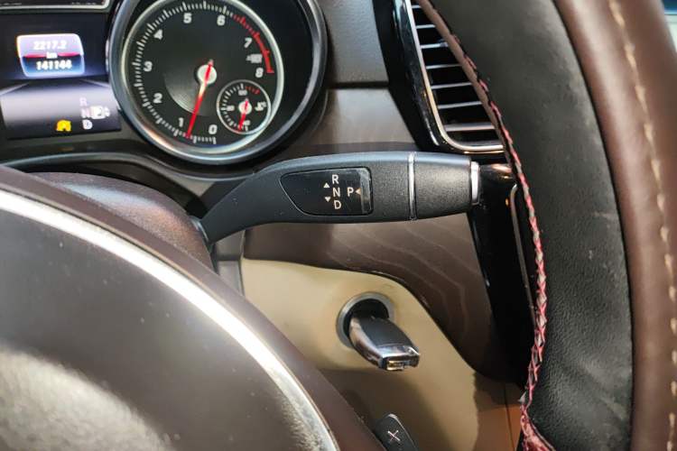 Used Mercedes-Benz GLE 2016 GLE 400 4MATIC Gear Lever