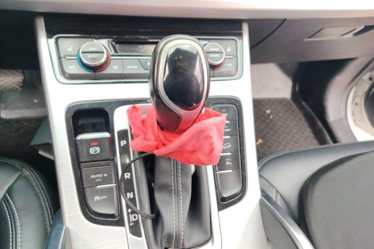 Used Geely Auto Emgrand X7 Sport 2016 1.8TD Automatic Smart Model
