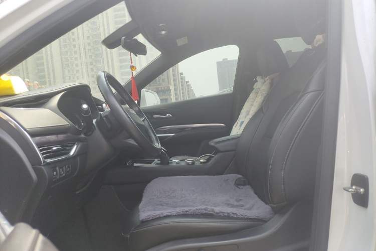 Used Cadillac XT4 2021 28T Two-Wheel Drive Tech Edition Left Front Seat