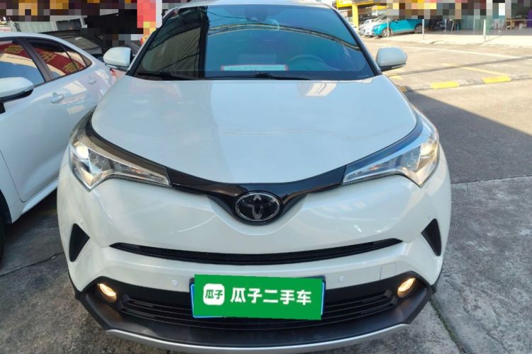 Used Toyota IZOA 2018 2.0L Yichi Version China VI Standard
