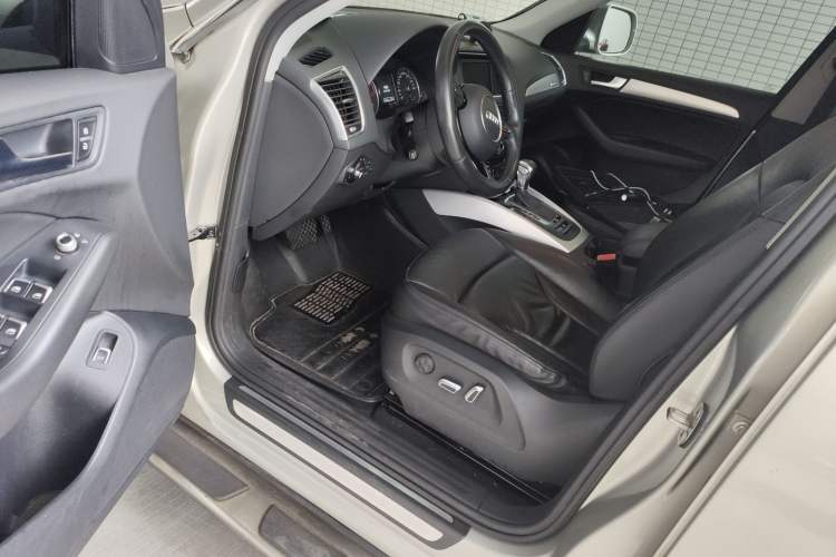 Used Audi Q5 2013 40 TFSI Technology Edition