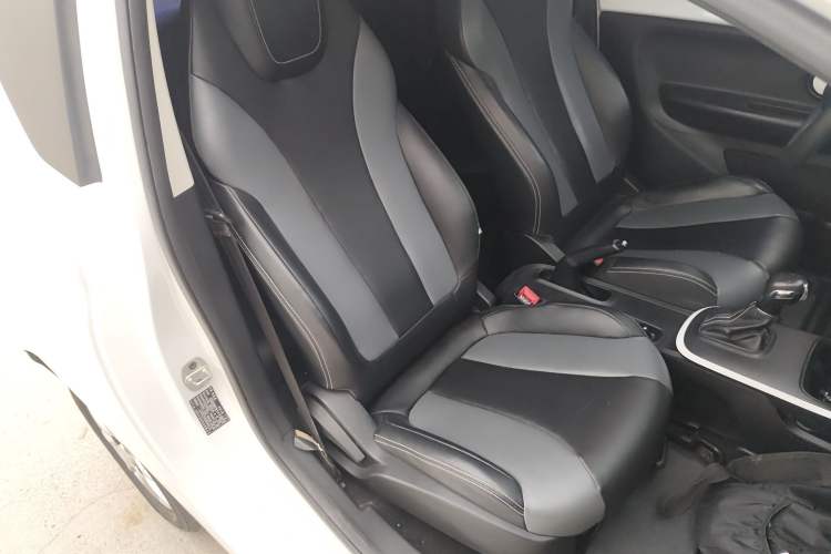 Used Roewe Clever 2022 311km QiQi BoBo Edition