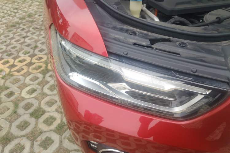 Used Haval H6 2017 Red Label 2.0T Automatic Two-Wheel Drive ZhiShang Model