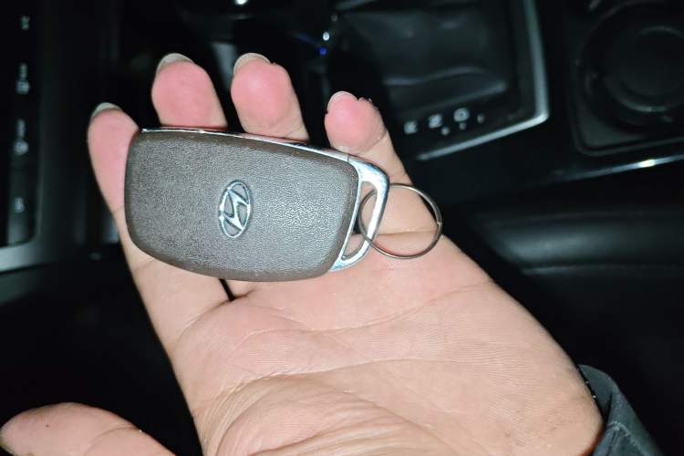 Used Hyundai Mistra 2016 1.8L Automatic Smart GLS
