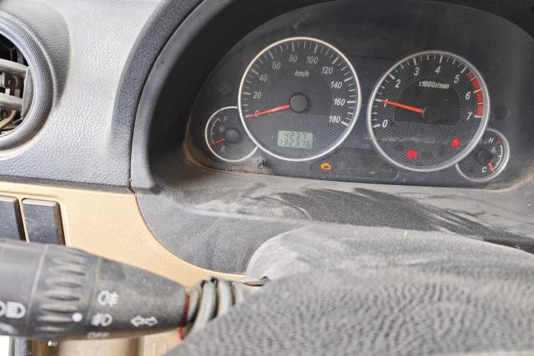 Used Dongfeng Xiaokang C37 2015 1.5L Standard II DK15-06
