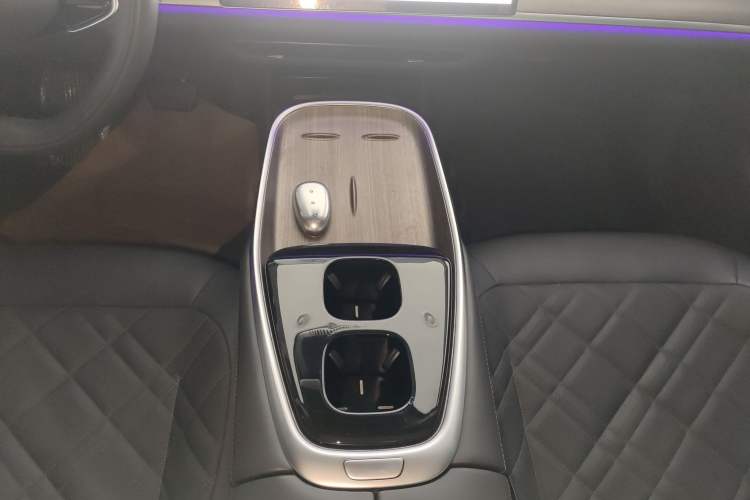 Used CHANGAN NEVO A07 2024 Pure Electric "True Fragrance" Edition 515 Prestige Model Gear Lever