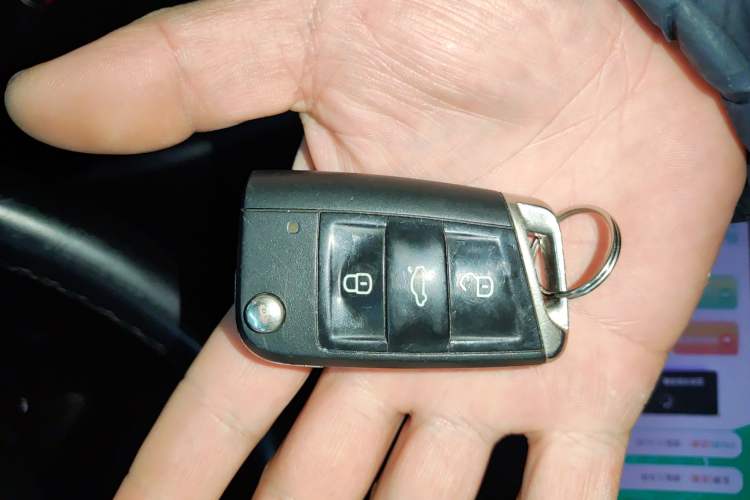 Used Volkswagen Golf 2018 230TSI Automatic Luxury Version
