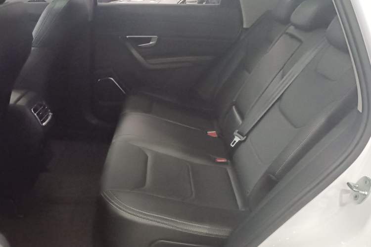 Used BYD Song Pro 2019 1.5T Automatic Prestige Model