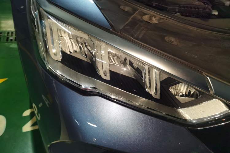 Used BYD Song Pro New Energy 2024 HONOR Edition DM-i 71KM Navigation Model
