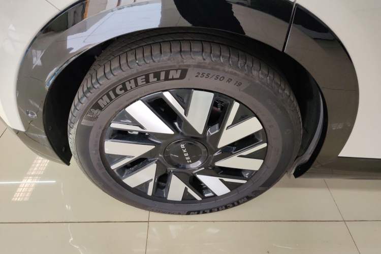 Used Zeekr MIX 2025 Long-Range Intelligent Driving Edition
