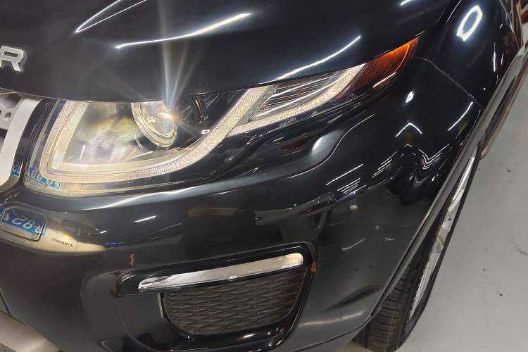 Used Land Rover Range Evoque 2018 240 PS SE Smart Brilliance Edition