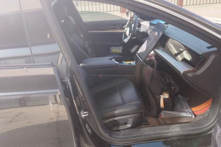 Used NETA S 2023 All-Electric 520 km Range Rear-Drive Version Right Front Seat