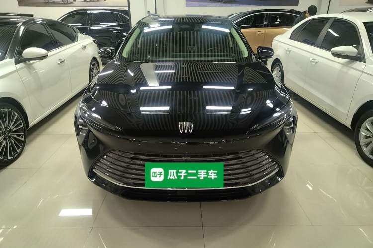 Used Buick LaCrosse 2024 28T Luxury Edition Front