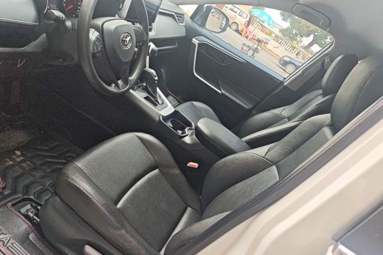 Used Toyota Wildlander 2022 2.0L CVT Two-Wheel Drive Leading Edition Left Front Seat