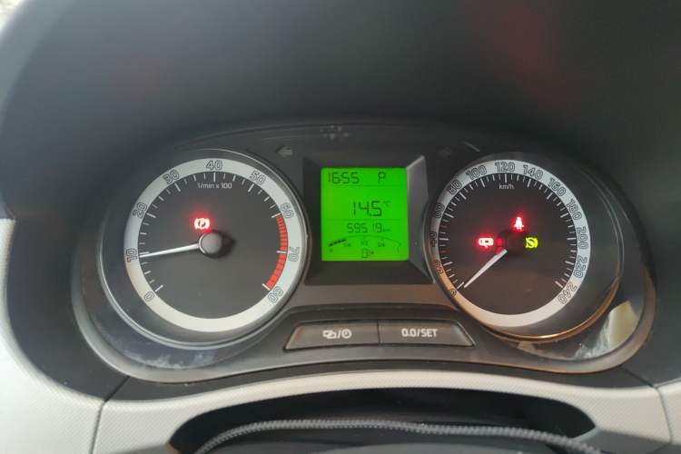 Used Skoda Fabia 2017 1.4L Automatic Car Enjoy Edition