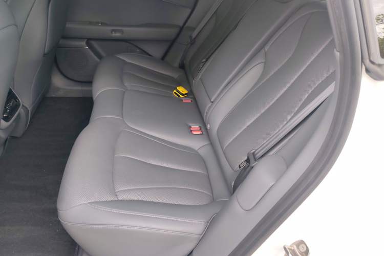 Used XPeng P7+ 2024 Long-Range Max Left Rear Seat