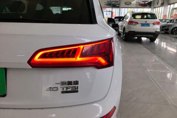 Used Audi Q5L 2020 Updated 40 TFSI Prestige Fashion Edition
