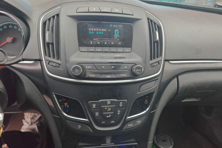 Used Buick Regal 2015 1.6T Leading Technology Model
