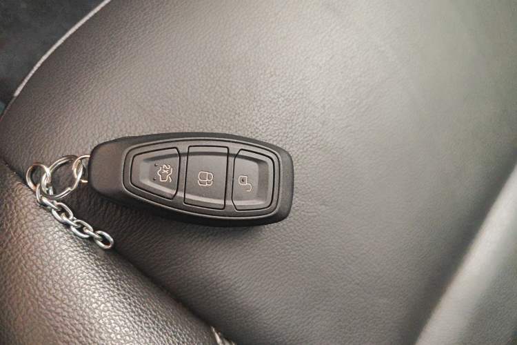 Used Ford Kuga 2018 EcoBoost 180 Two-Wheel-Drive Luxury Wing Edition Vehicle Key