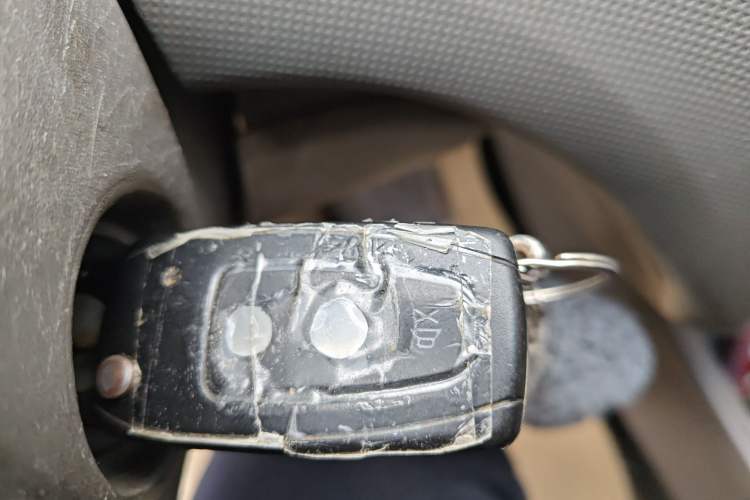 Used Chevrolet Sail 2013 Sedan 1.2L Manual Warm Edition