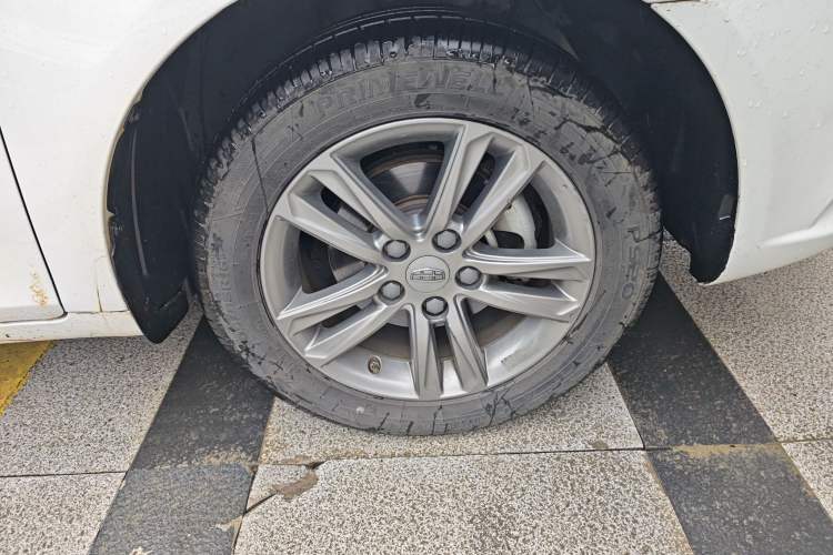 Used Geely Auto Emgrand 2017 Sedan Million Edition 1.5L Manual - Upward Version