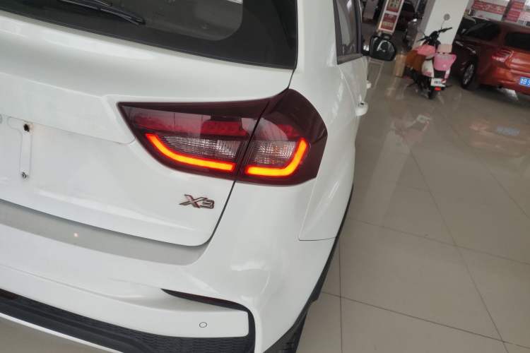 Used Geely Auto Vision X3 2020 1.5L CVT Luxury Model