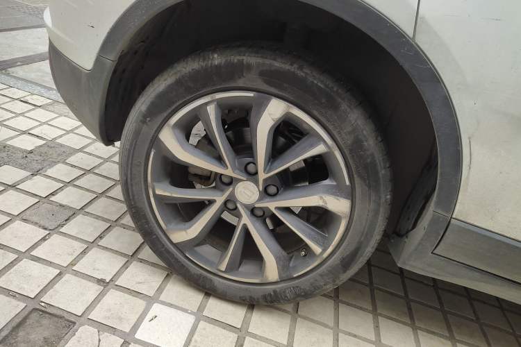 Used Geely Auto Emgrand GS 2020 1.4T CVT Ya
