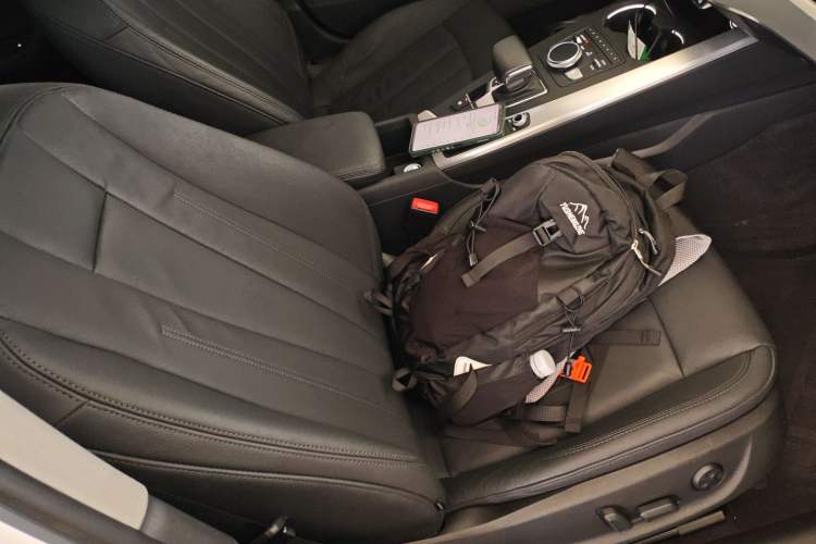 Used Audi A4L 2019 40 TFSI Fashion Version China V