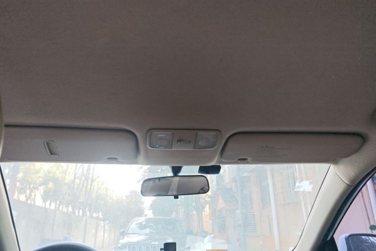 Used Hyundai Verna (older generation) 2014 1.4L Manual Smart GLS Trim Headliner