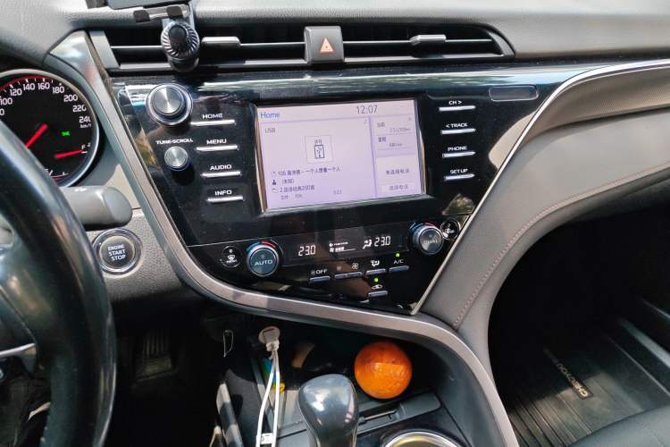 Used Toyota Camry 2018 2.0S FENGSHANG Edition
