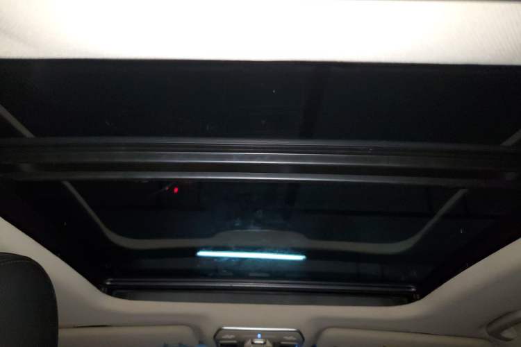 Used Geely Auto Emgrand GT 2017 2.4L Luxury Model