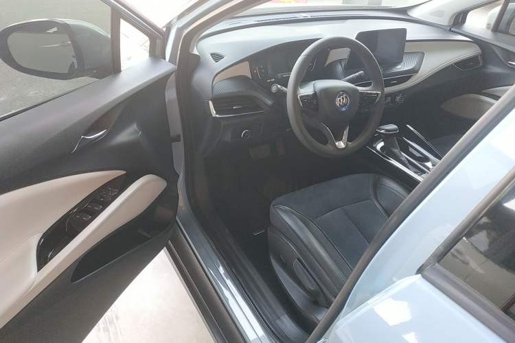 Used Buick Velite 6 2020 Connected Smart Enjoyment PLUS Driver Seat