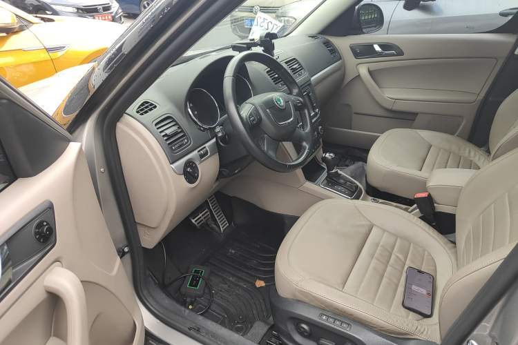 Used Skoda Yeti 2013 1.8T DSG Prestige Edition Driver Seat