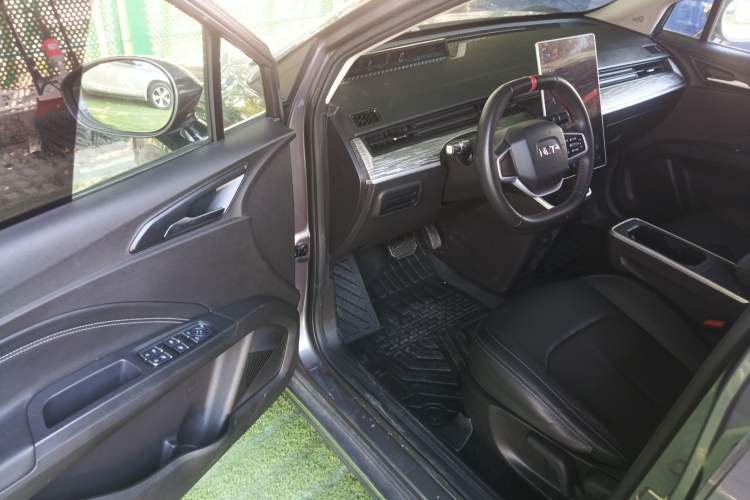 Used NETA V 2022 Chao 300 Lite Ternary Lithium
