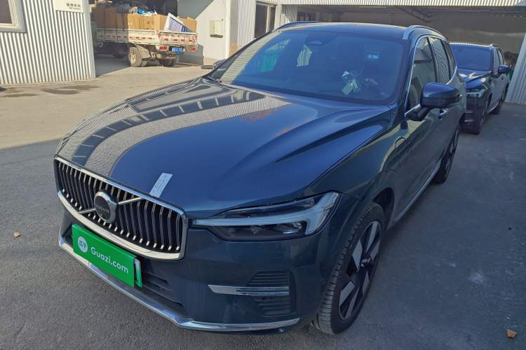 Used Volvo XC60 New Energy 2024 T8 Plug-in Hybrid Long-Range All-Wheel Drive Smart Luxury Edition