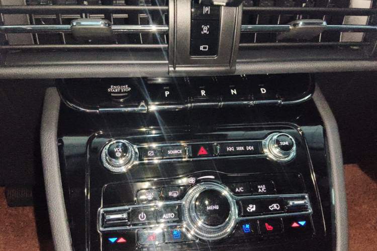 Used Lincoln Corsair 2022 2.0T Two-Wheel Drive Luxury Edition
