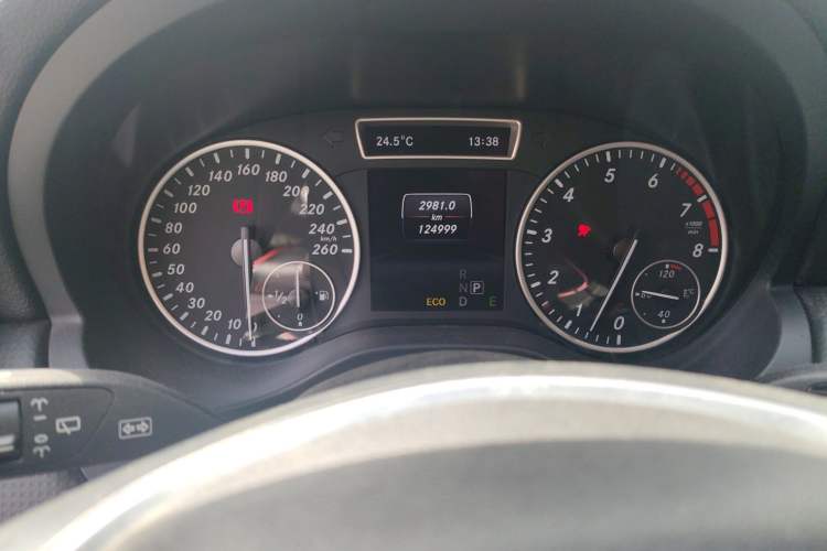 Used Mercedes-Benz A-Class 2013 A 180 Fashion Model Instrument Cluster